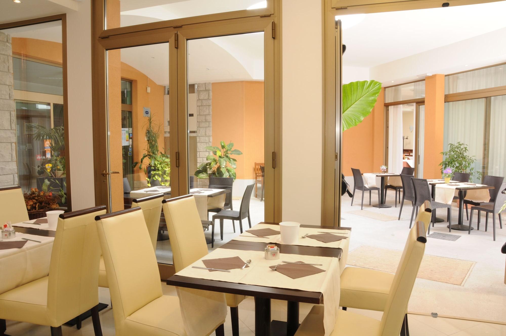 Hotel Sonia Trieste Exterior foto